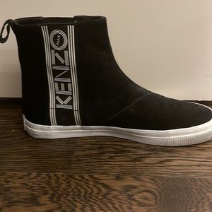 Kenzo suede booties size 40